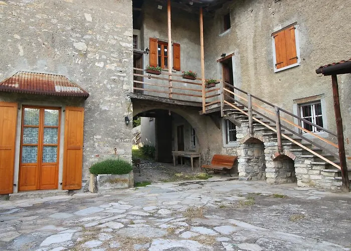 Cozzena Maslianico